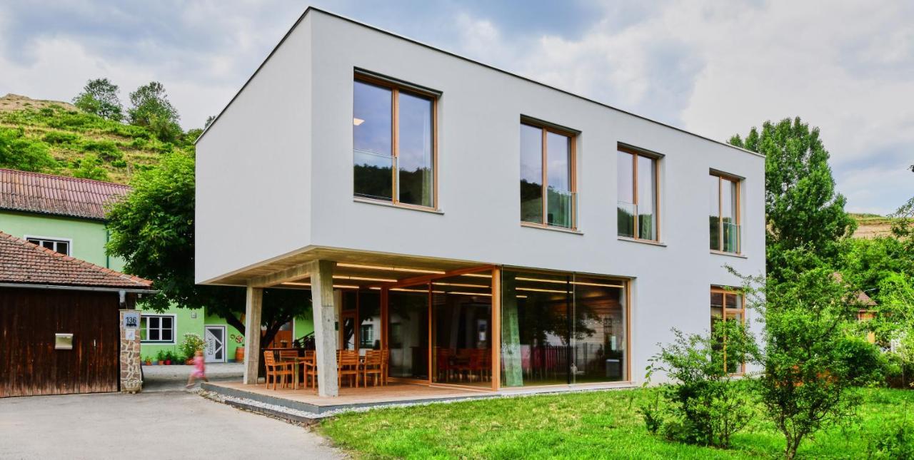 Ferienwohnung Am Weingut Eisenbock Strass  Extérieur photo