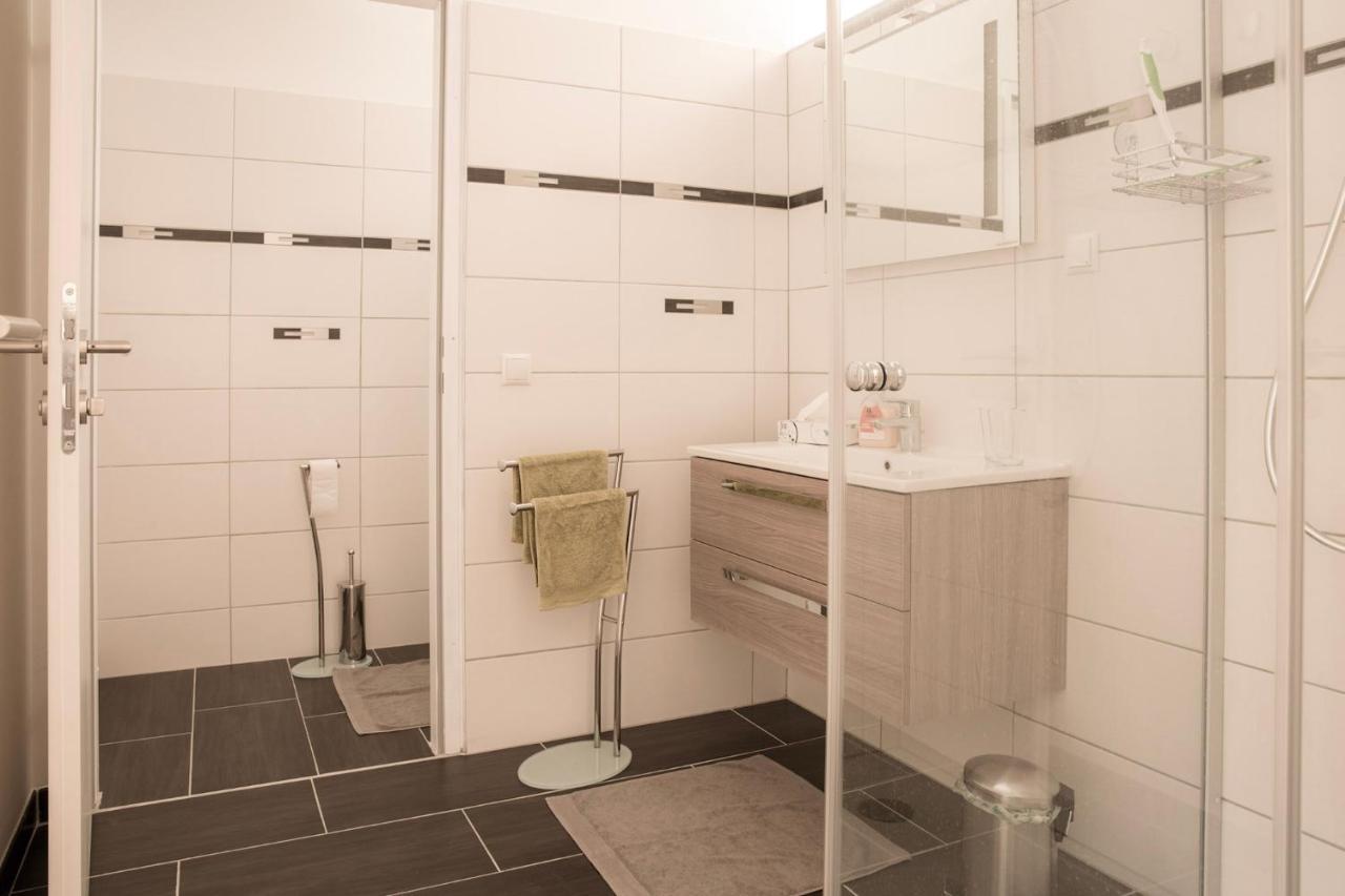 Ferienwohnung Am Weingut Eisenbock Strass  Extérieur photo